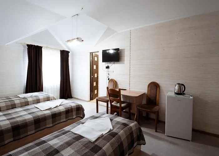 Hotel Duet *