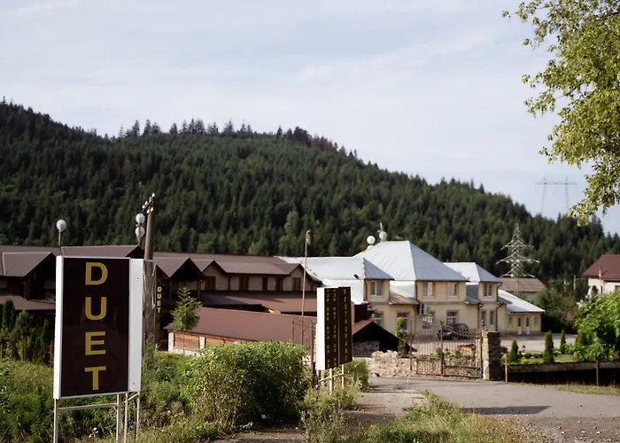 Duet * Maydan